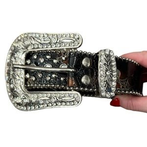 Cowgirl Studded Rhinestone Leather Belt Sz M/L